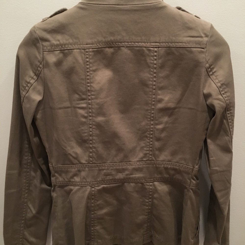 H&M Chic Jacket - Picture 3 of 3